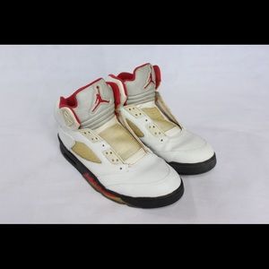 Jordan 5 Retro Fire Red Size 11.5 No Laces